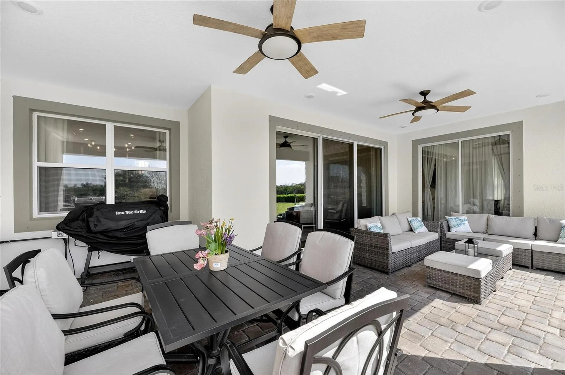 914 Signet Drive Apollo Beach FL 33572