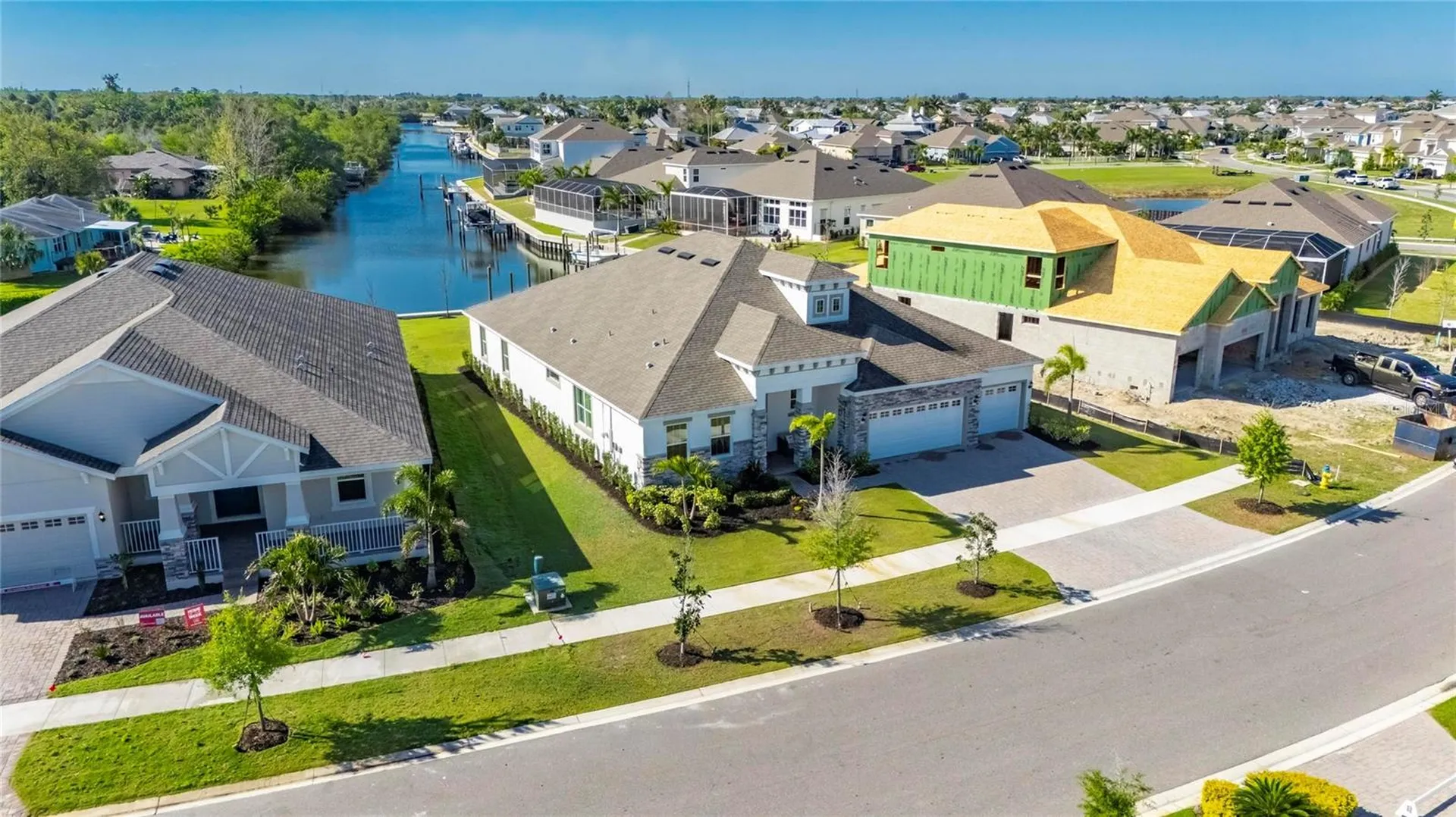 914 Signet Drive Apollo Beach FL 33572