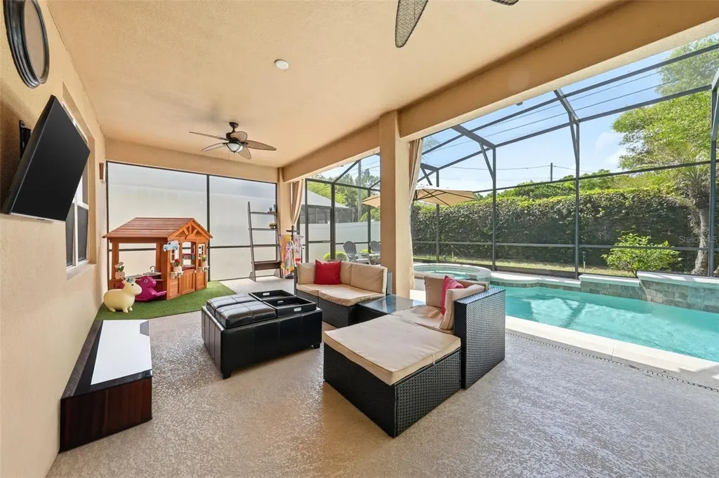 979 Counts Crest Circle Apopka FL 32712