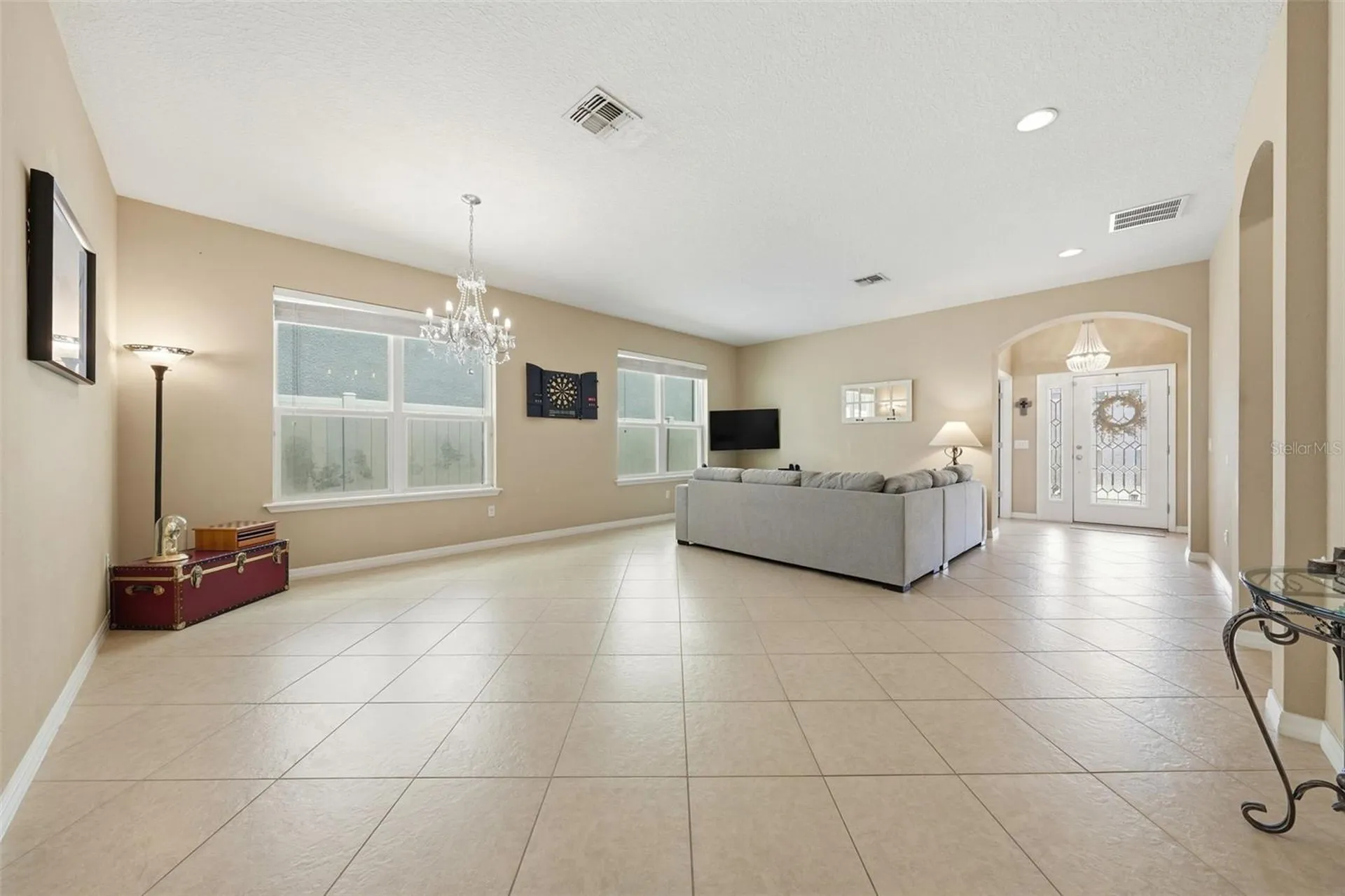 979 Counts Crest Circle Apopka FL 32712