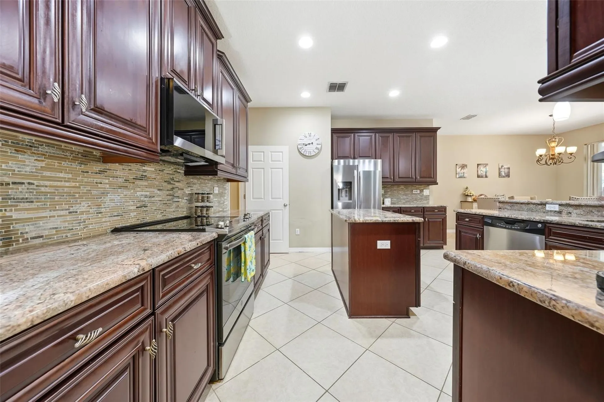 979 Counts Crest Circle Apopka FL 32712