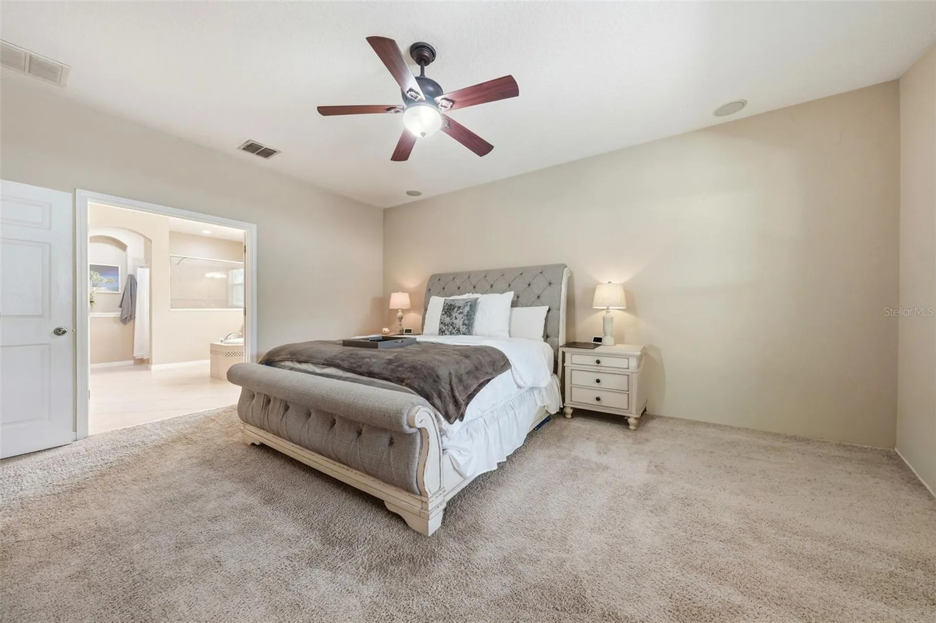 979 Counts Crest Circle Apopka FL 32712