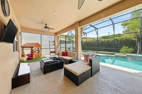 979 Counts Crest Circle Apopka FL 32712