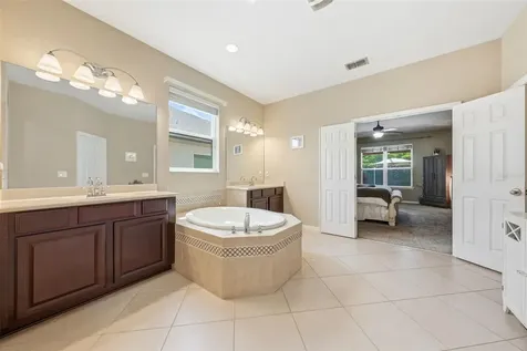 979 Counts Crest Circle Apopka FL 32712