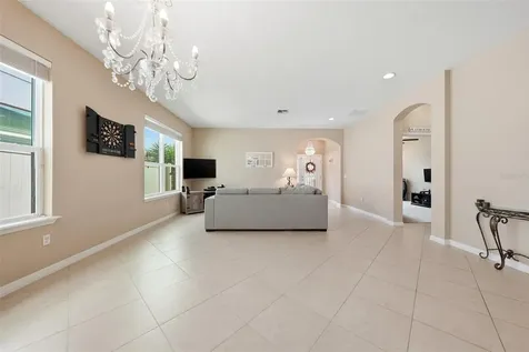 979 Counts Crest Circle Apopka FL 32712
