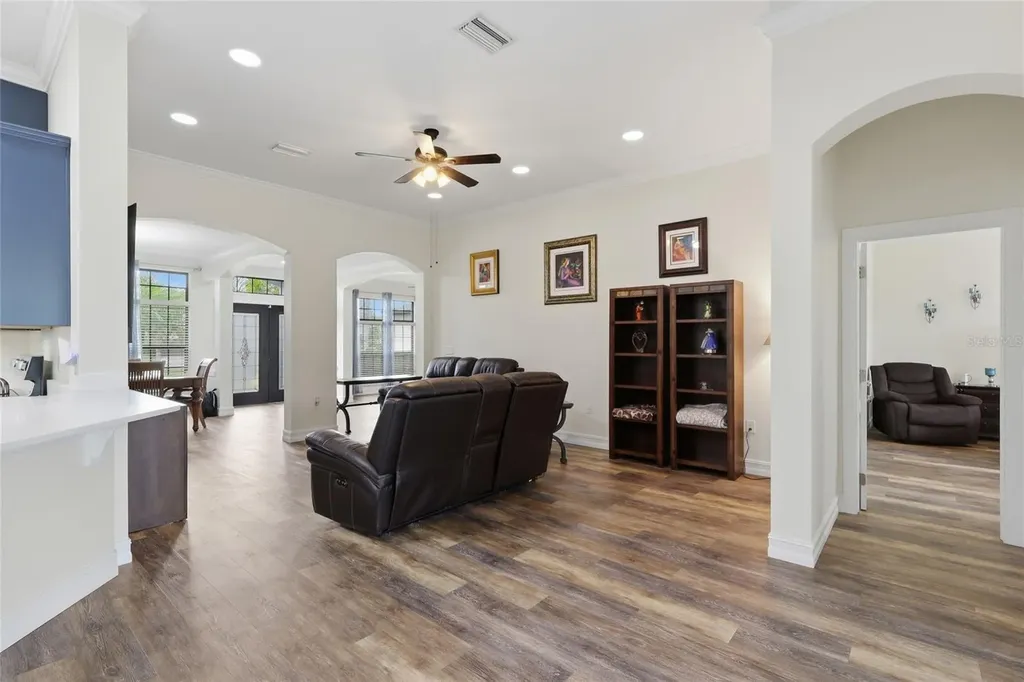 326 Star Shell Drive Apollo Beach FL 33572