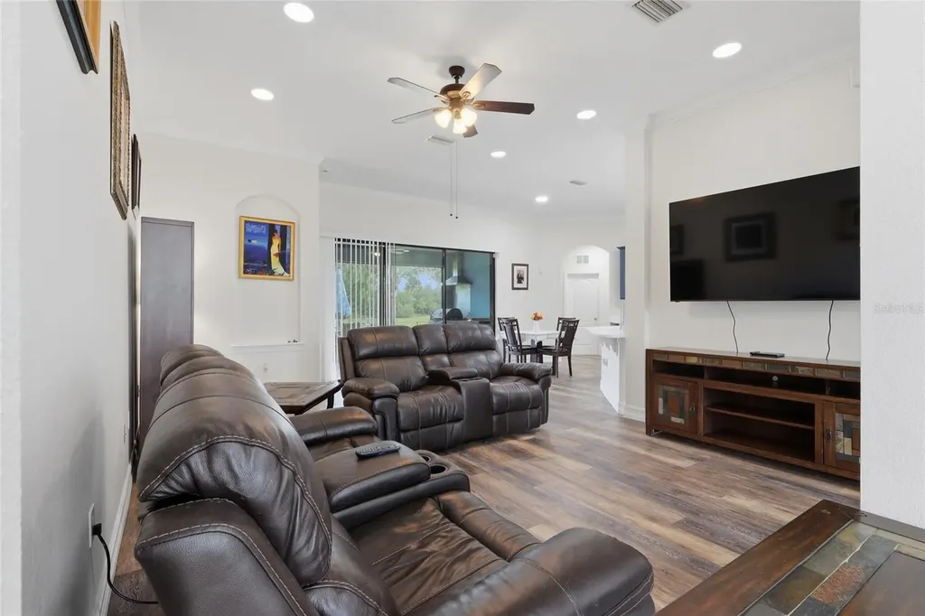 326 Star Shell Drive Apollo Beach FL 33572