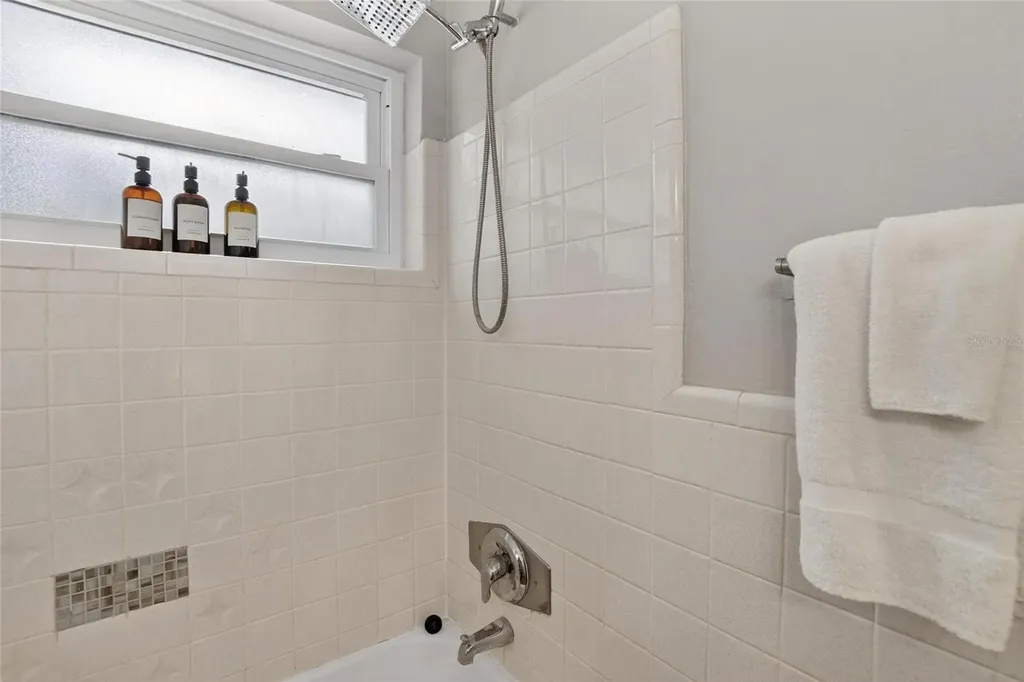 2063 Pine Ridge Drive Clearwater FL 33763