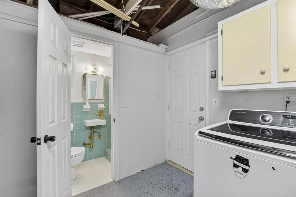 2063 Pine Ridge Drive Clearwater FL 33763
