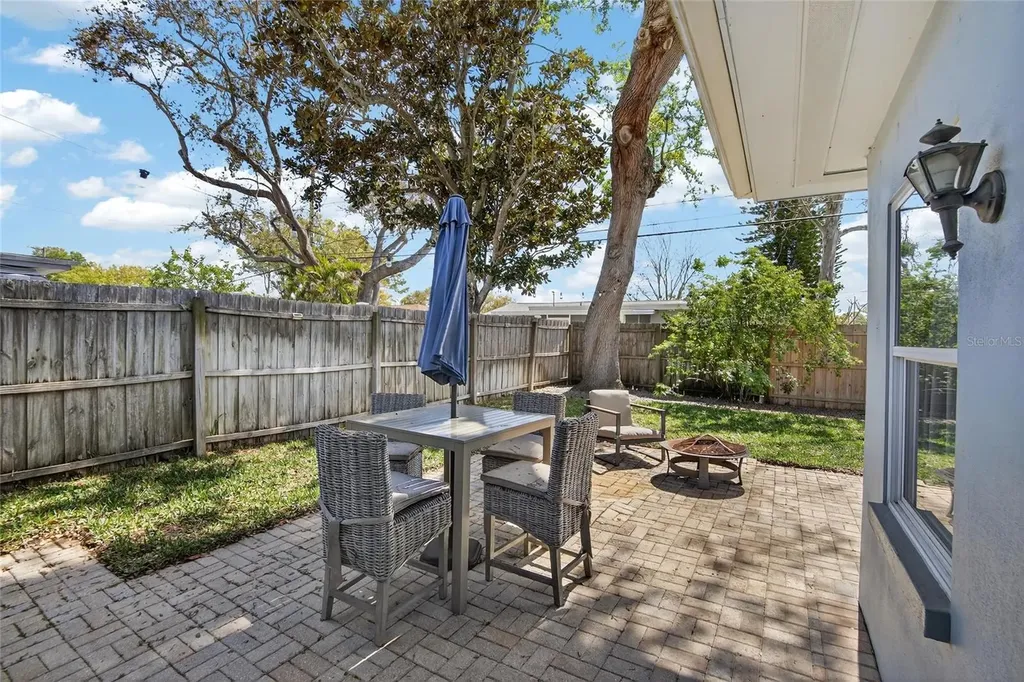 2063 Pine Ridge Drive Clearwater FL 33763