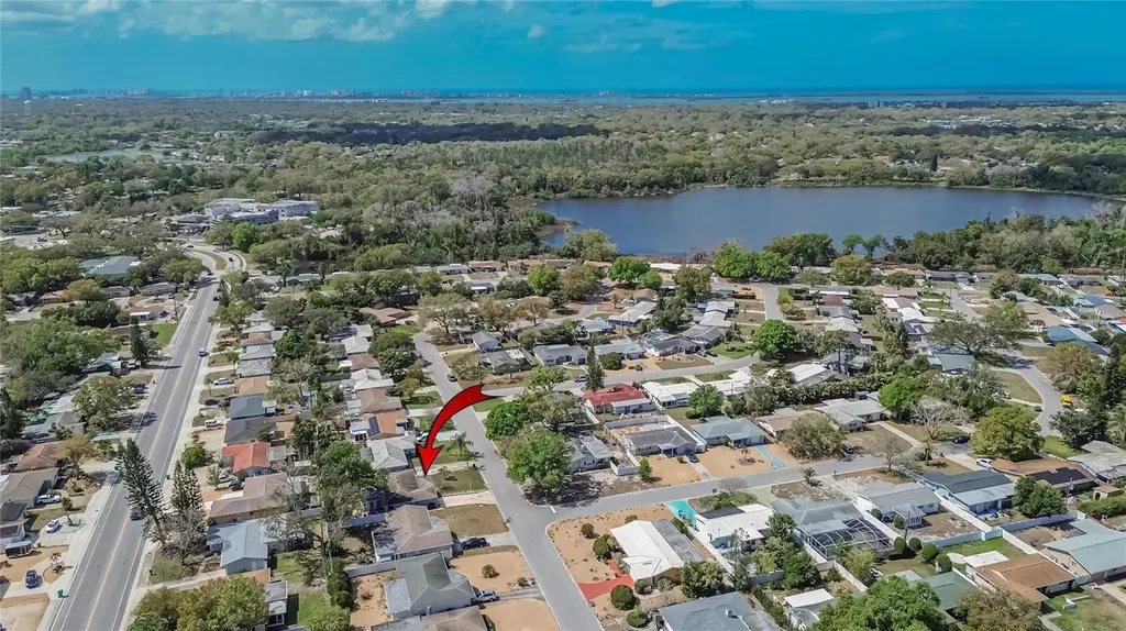 2063 Pine Ridge Drive Clearwater FL 33763