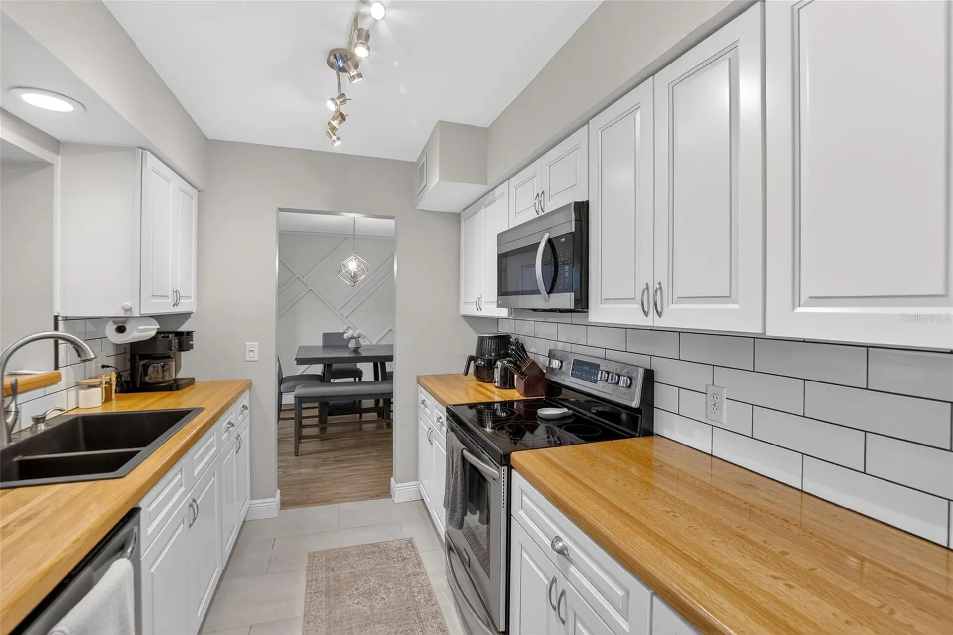 2063 Pine Ridge Drive Clearwater FL 33763