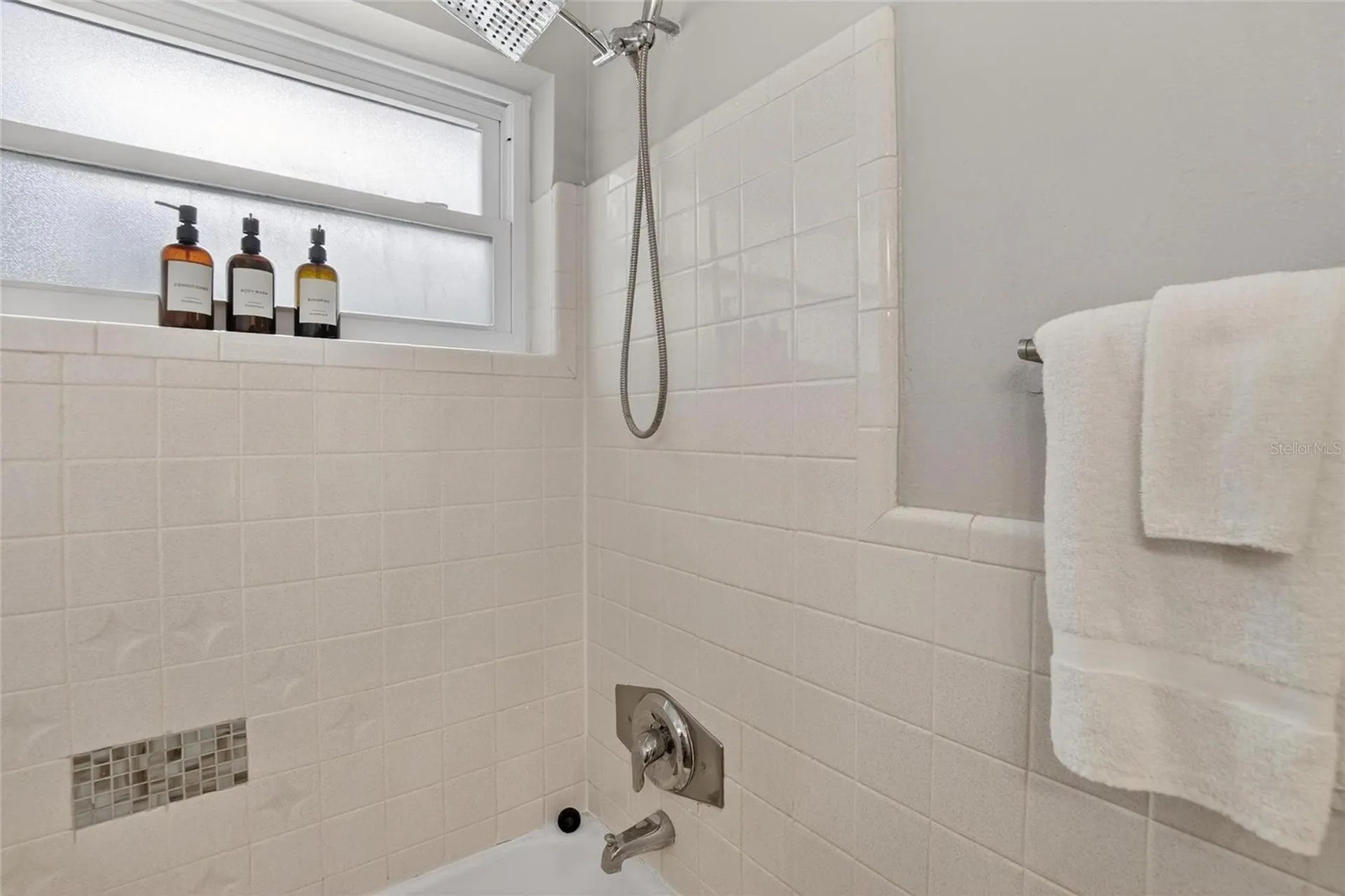 2063 Pine Ridge Drive Clearwater FL 33763