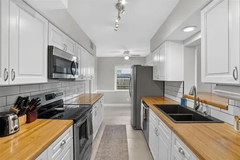 2063 Pine Ridge Drive Clearwater FL 33763