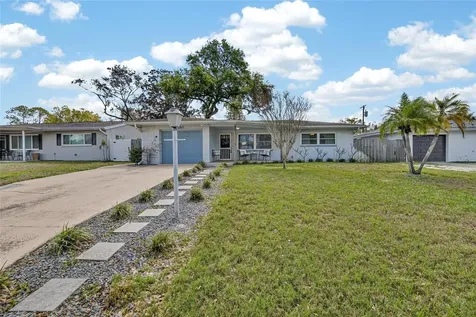 2063 Pine Ridge Drive Clearwater FL 33763