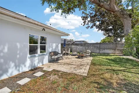 2063 Pine Ridge Drive Clearwater FL 33763