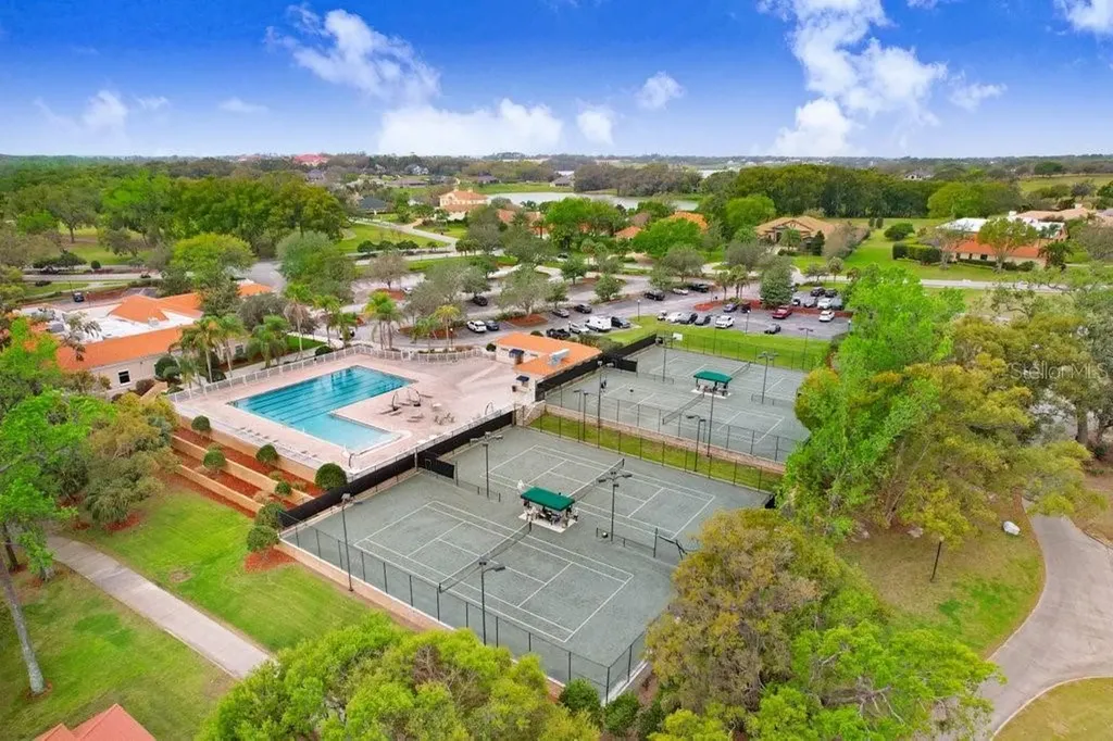 12442 Forest Highlands Dade City FL 33525