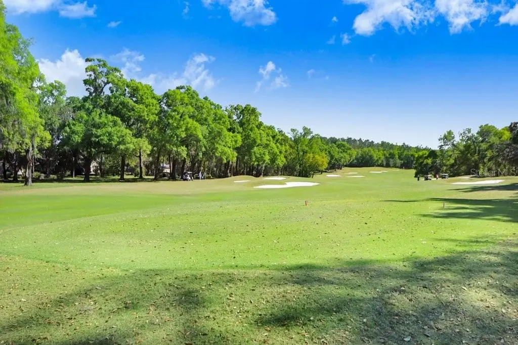 12442 Forest Highlands Dade City FL 33525