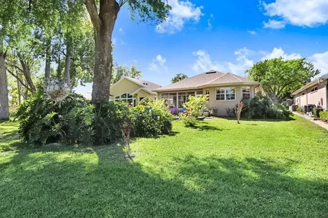 12442 Forest Highlands Dade City FL 33525