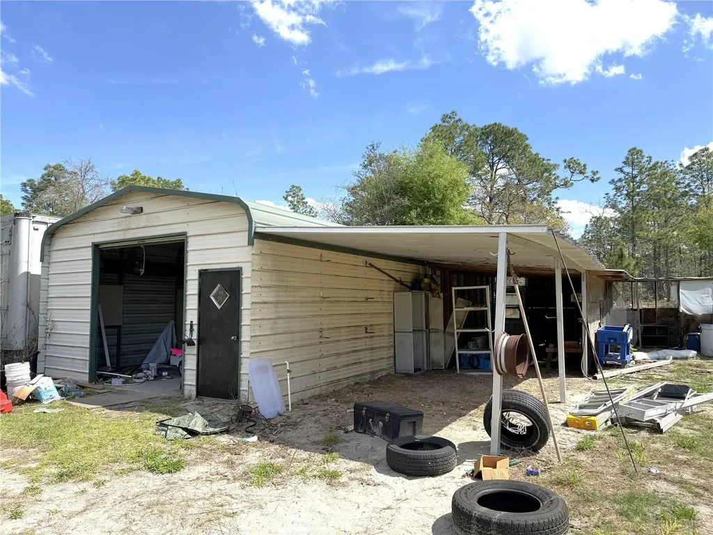 2951 SE 134th Terrace Morriston FL 32668