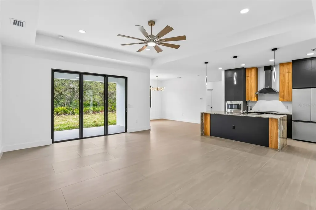 425 Ellington Street Port Charlotte FL 33953