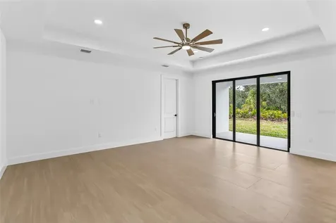 425 Ellington Street Port Charlotte FL 33953