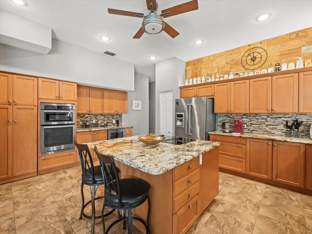 5216 Kernwood Court Palm Harbor FL 34685