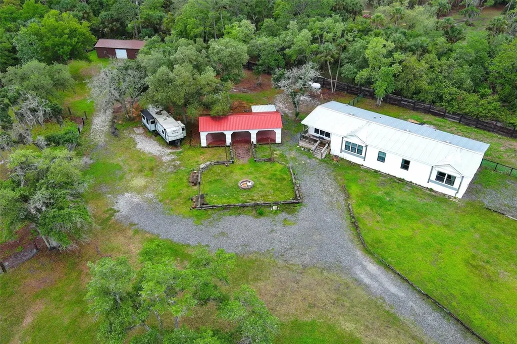 2269 Mullet Lake Park Road Geneva FL 32732