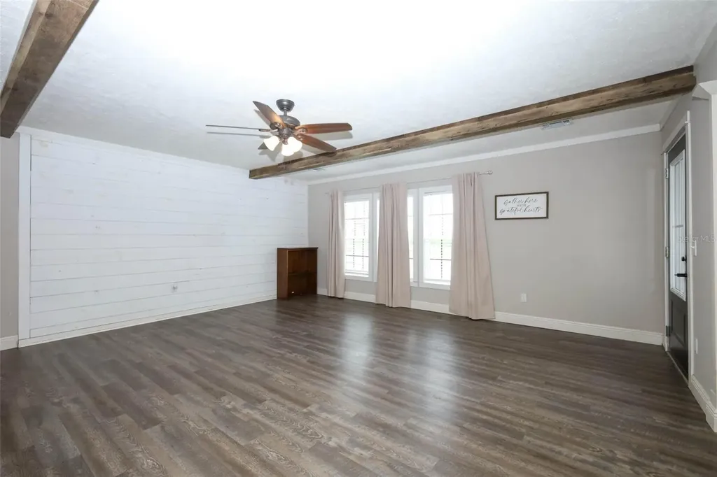 2269 Mullet Lake Park Road Geneva FL 32732