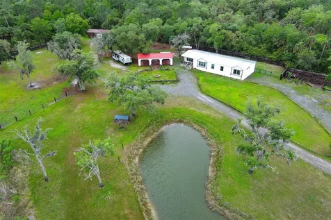 2269 Mullet Lake Park Road Geneva FL 32732