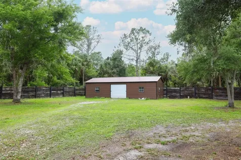 2269 Mullet Lake Park Road Geneva FL 32732