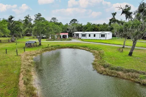 2269 Mullet Lake Park Road Geneva FL 32732