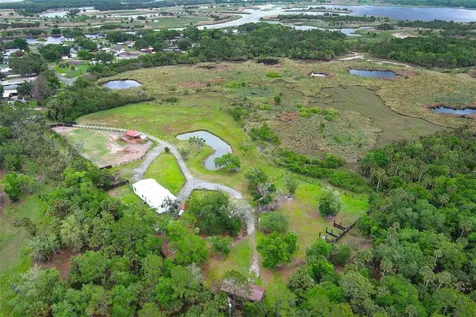 2269 Mullet Lake Park Road Geneva FL 32732