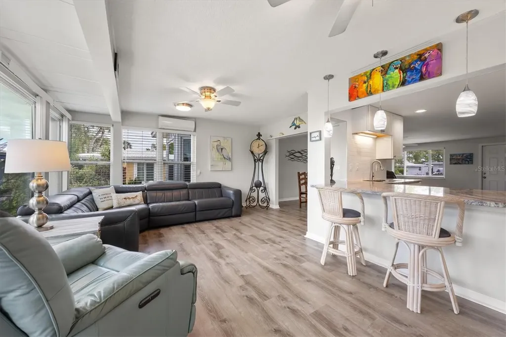 35 Oakwood Drive N Englewood FL 34223
