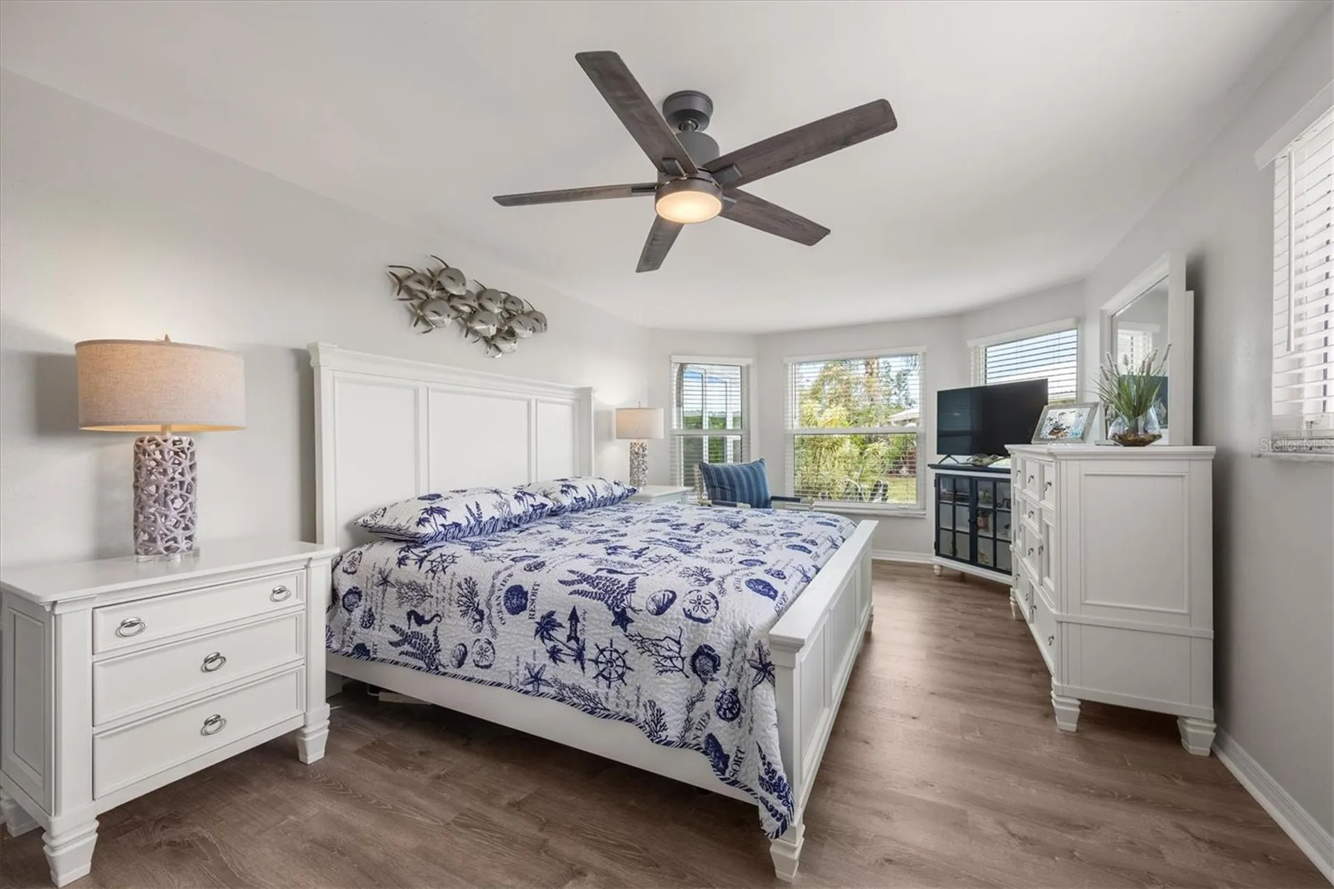 35 Oakwood Drive N Englewood FL 34223