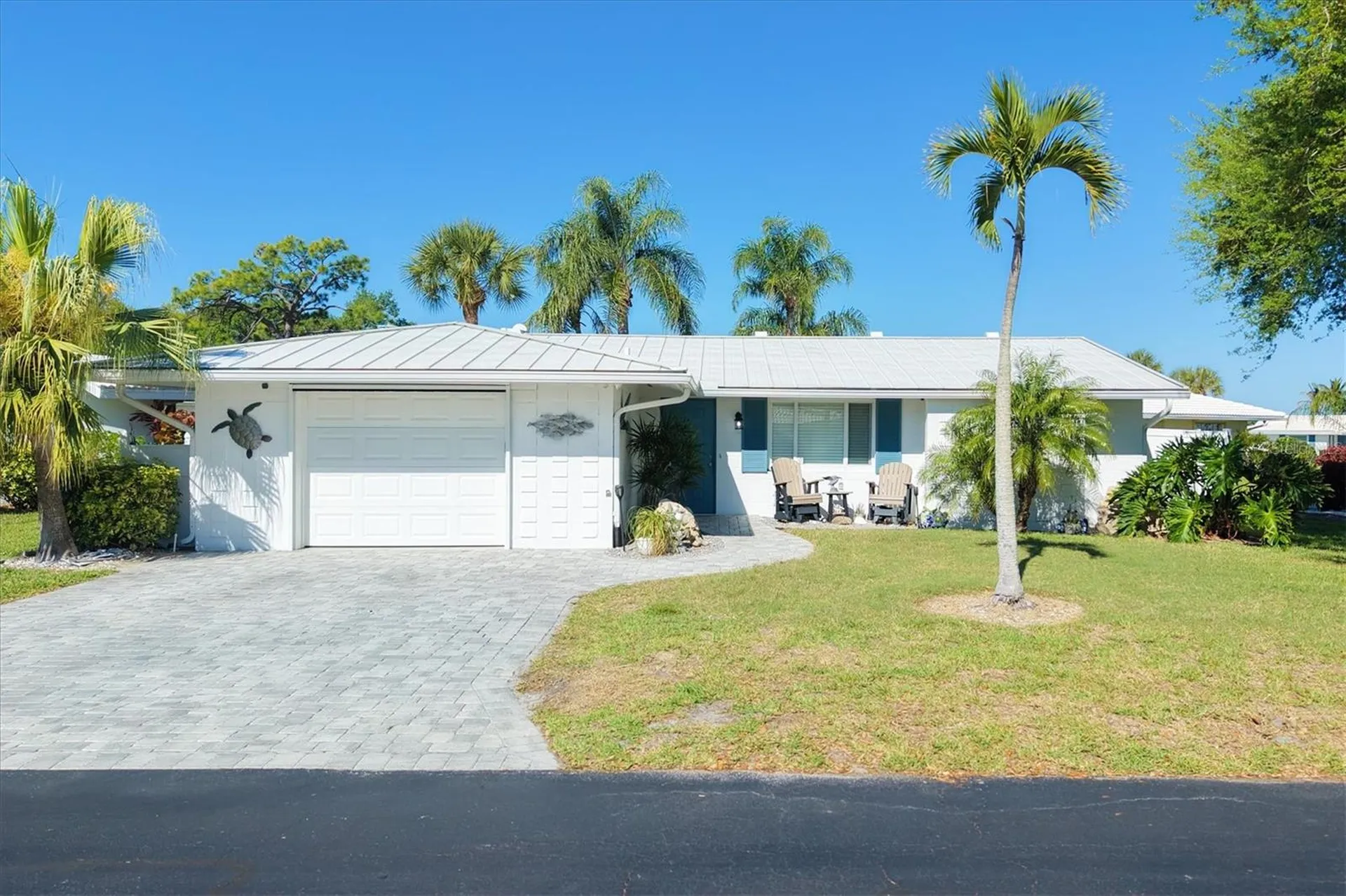 35 Oakwood Drive N Englewood FL 34223