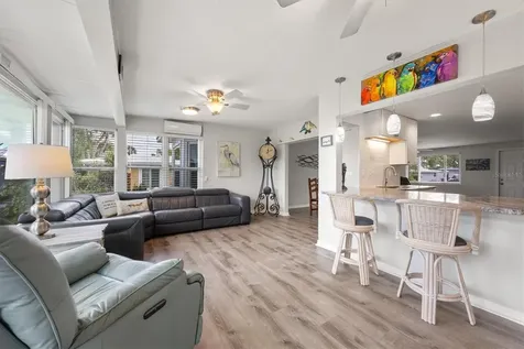 35 Oakwood Drive N Englewood FL 34223