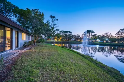 3195 Windrush Bourne Sarasota FL 34235