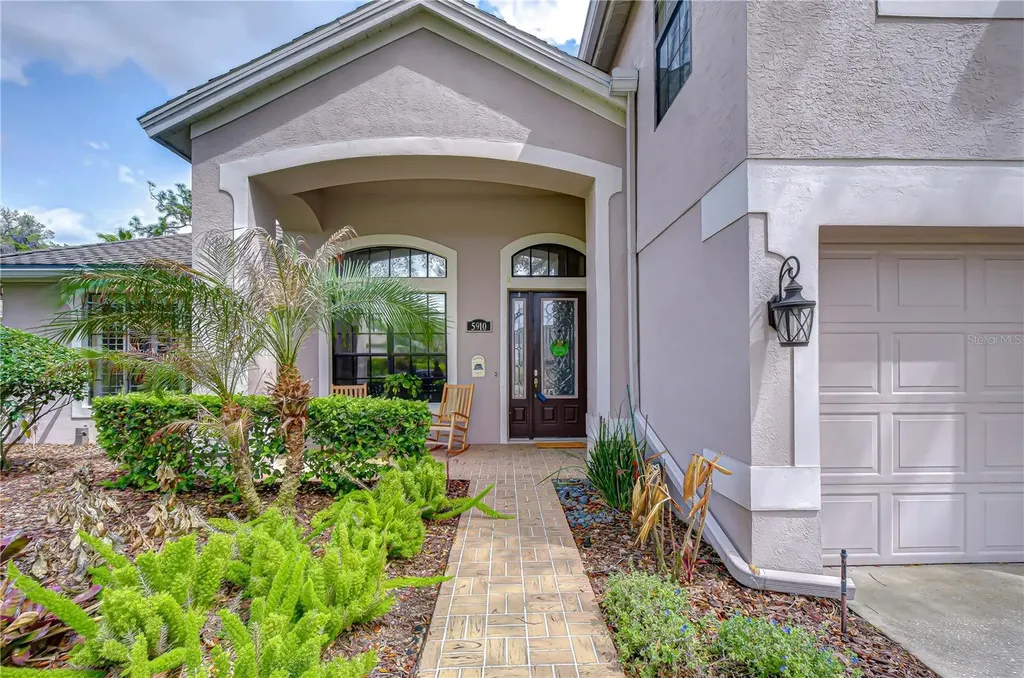 5910 Cherry Oak Drive Valrico FL 33596