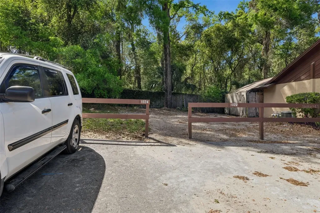 1024 Love Lane Apopka FL 32703