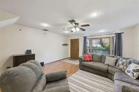1024 Love Lane Apopka FL 32703
