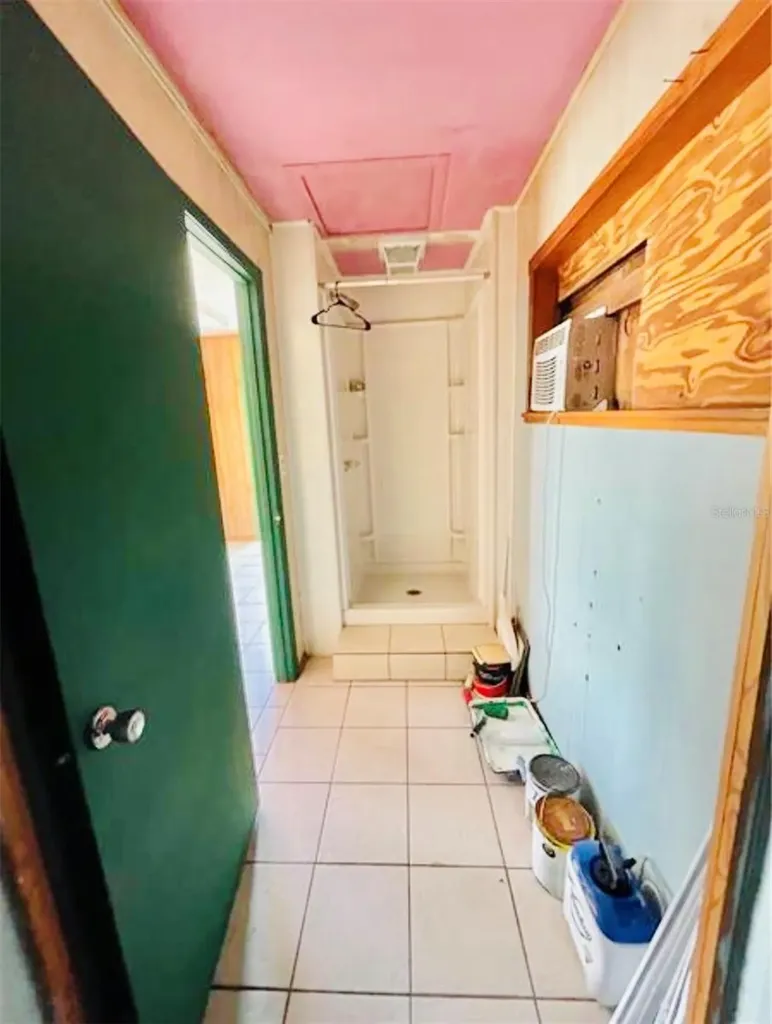 1614 9th Street W Bradenton FL 34205