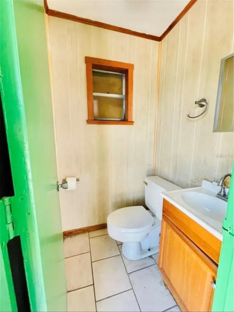 1614 9th Street W Bradenton FL 34205