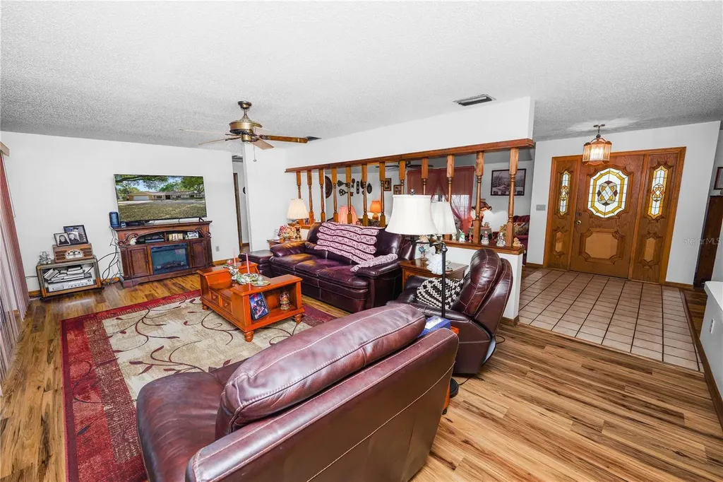 5113 Moll Acres Drive Plant City FL 33566