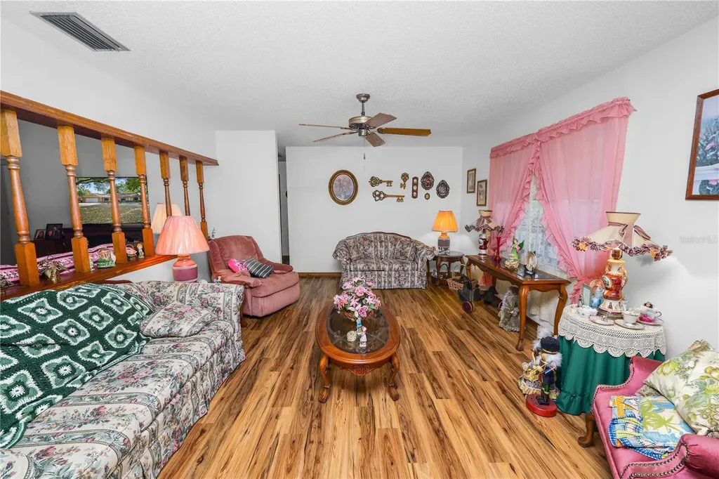 5113 Moll Acres Drive Plant City FL 33566