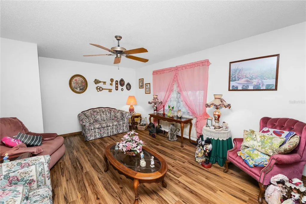 5113 Moll Acres Drive Plant City FL 33566