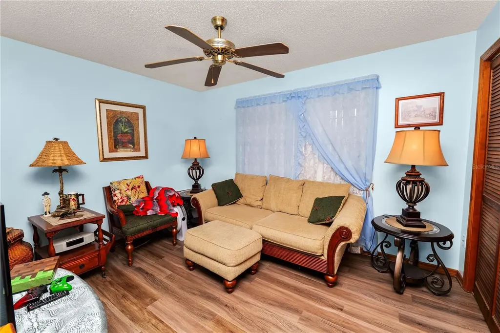 5113 Moll Acres Drive Plant City FL 33566