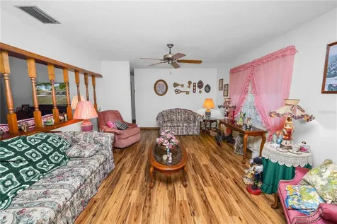 5113 Moll Acres Drive Plant City FL 33566