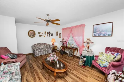 5113 Moll Acres Drive Plant City FL 33566