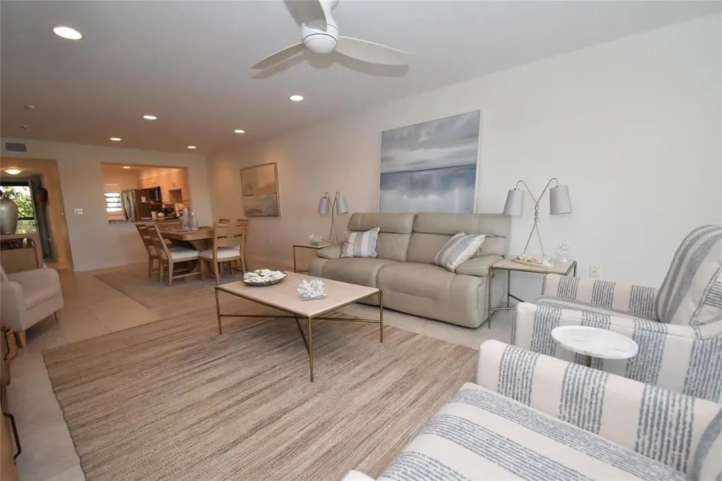 1510 Pelican Point Drive Sarasota FL 34231
